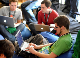 Ile kosztuje Internet stacjonarny w Polsce?